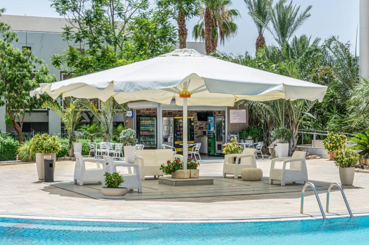 Apartamento דירת גן פונה לבריכה - Pool Garden View Eilat Exterior foto